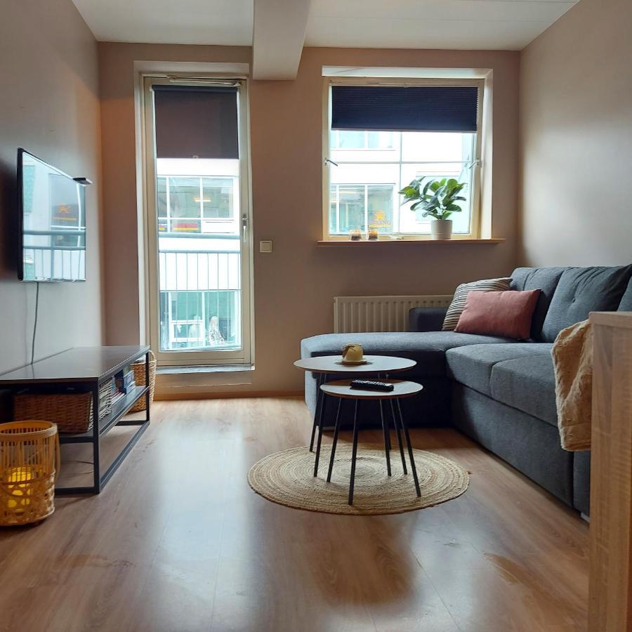 H3 Apartment - Cozy Downtown Apartment 아퀴레이리 외부 사진